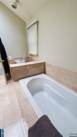 730 Floyd Street, Englewood Cliffs, NJ 07632