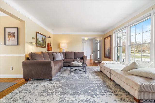 26028 Blossom Lane, Grosse Ile Township, MI 48138