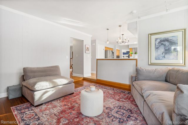 26028 Blossom Lane, Grosse Ile Township, MI 48138