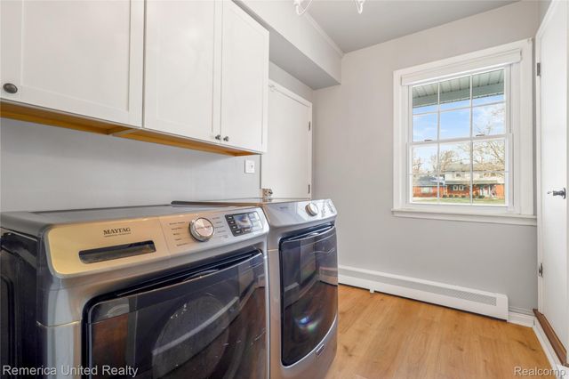 26028 Blossom Lane, Grosse Ile Township, MI 48138