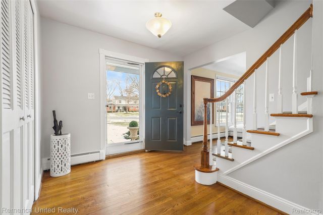 26028 Blossom Lane, Grosse Ile Township, MI 48138