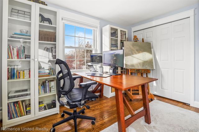 26028 Blossom Lane, Grosse Ile Township, MI 48138