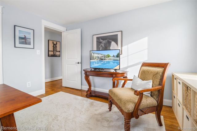 26028 Blossom Lane, Grosse Ile Township, MI 48138