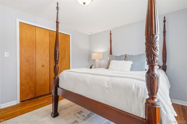 26028 Blossom Lane, Grosse Ile Township, MI 48138