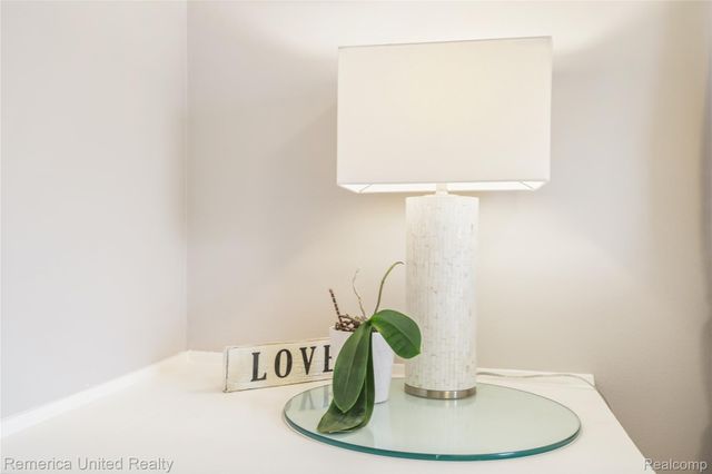 26028 Blossom Lane, Grosse Ile Township, MI 48138