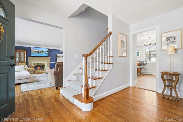 26028 Blossom Lane, Grosse Ile Township, MI 48138