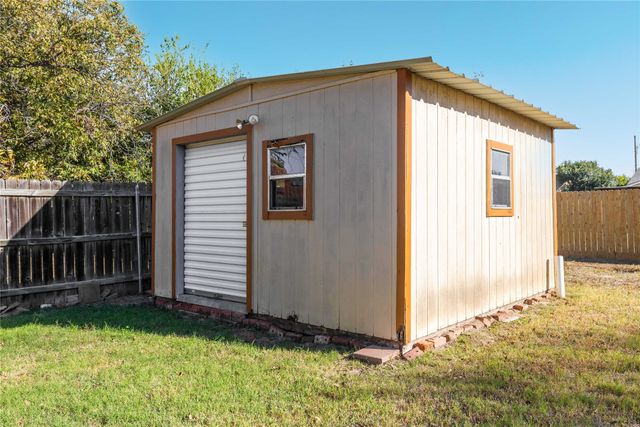1311 Sherry Lane, Early, TX 76802