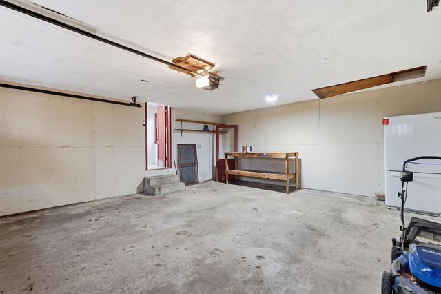 2748 NE Ulysses Street NE, Minneapolis, MN 55418