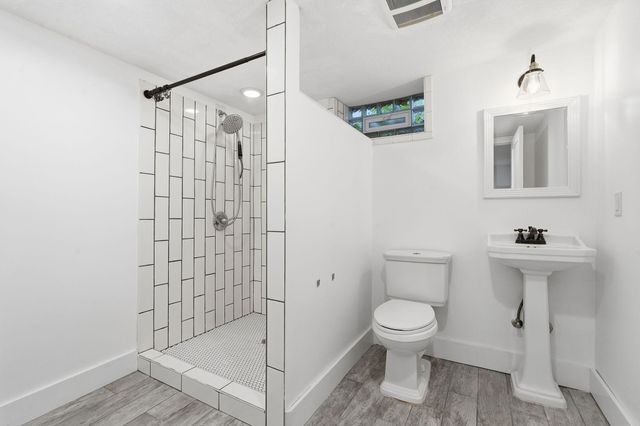 2748 NE Ulysses Street NE, Minneapolis, MN 55418