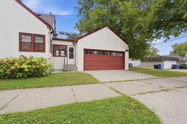 2748 NE Ulysses Street NE, Minneapolis, MN 55418
