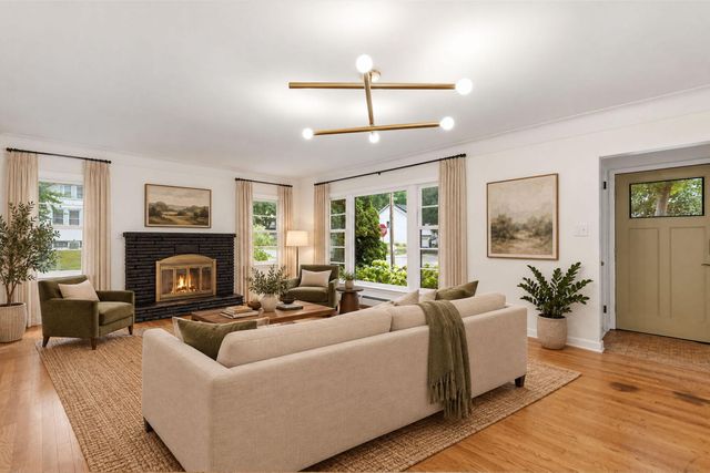 2748 NE Ulysses Street NE, Minneapolis, MN 55418