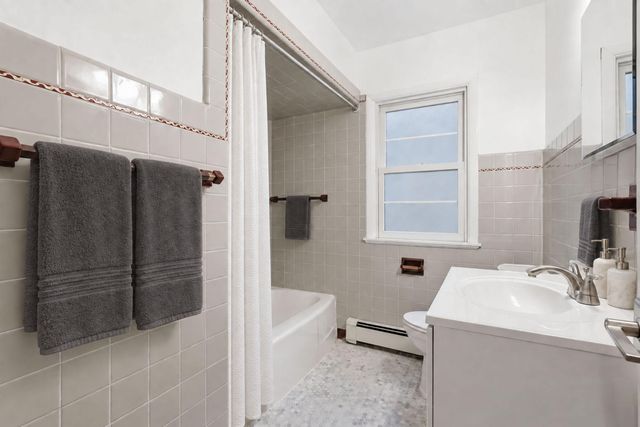 2748 NE Ulysses Street NE, Minneapolis, MN 55418