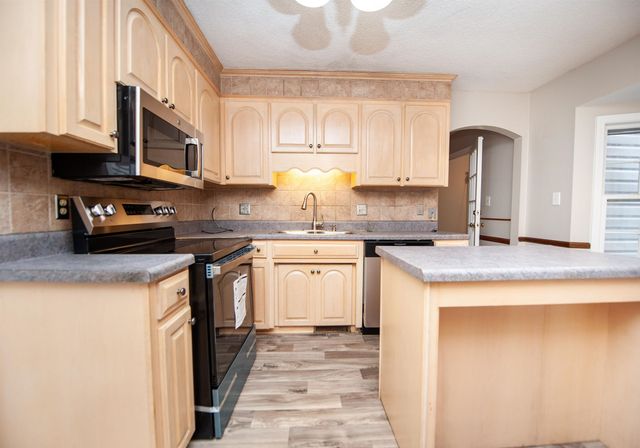 904 Sussex Court, Spartanburg, SC 29301