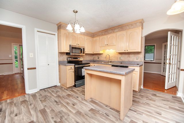 904 Sussex Court, Spartanburg, SC 29301
