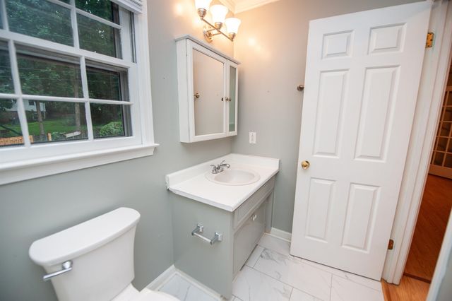 904 Sussex Court, Spartanburg, SC 29301