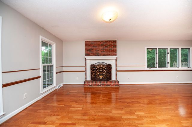 904 Sussex Court, Spartanburg, SC 29301