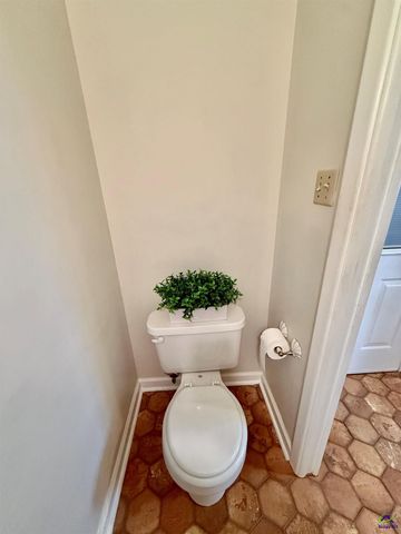 109 Carter Woods Drive, Warner Robins, GA 31088