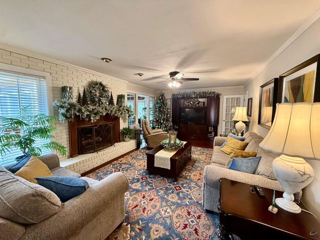 109 Carter Woods Drive, Warner Robins, GA 31088