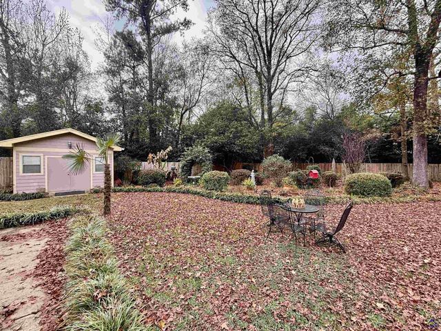 109 Carter Woods Drive, Warner Robins, GA 31088