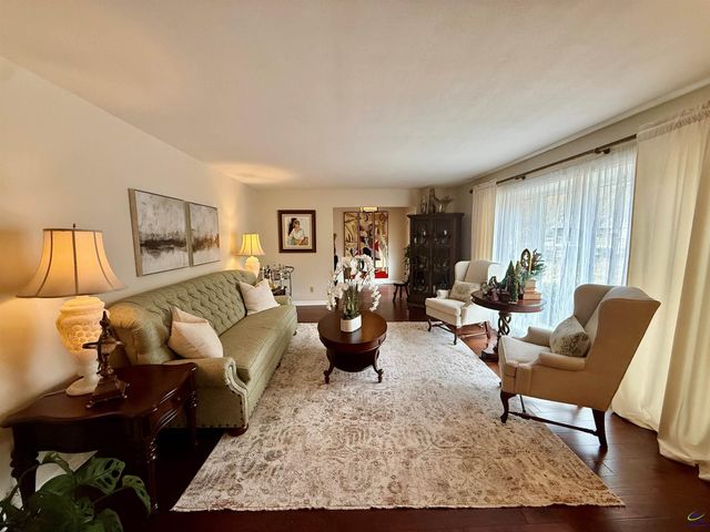 109 Carter Woods Drive, Warner Robins, GA 31088