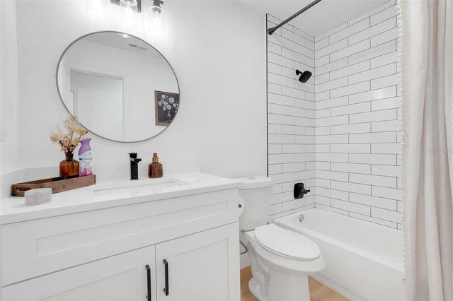 589 DEL RIO STREET, Orlando, FL 32839