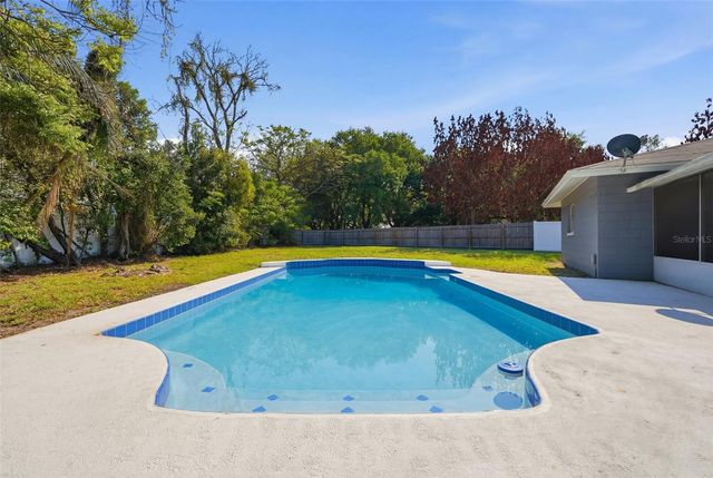 589 DEL RIO STREET, Orlando, FL 32839