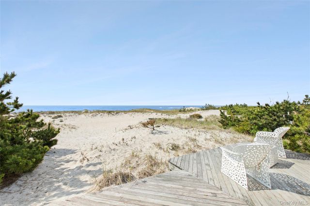 627 Dune Road, Westhampton, NY 11977
