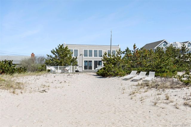 627 Dune Road, Westhampton, NY 11977