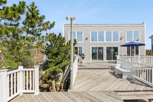 627 Dune Road, Westhampton, NY 11977