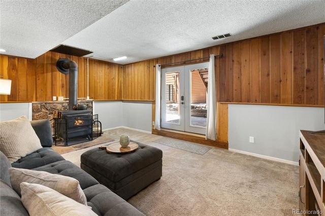 450 N Walnut Street, Woodland Park, CO 80863
