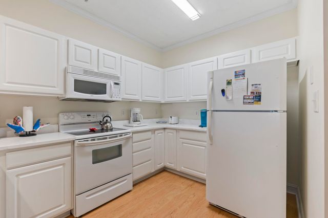 1100 Commons Blvd Unit 402D, Myrtle Beach, SC 29572