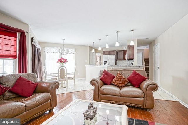 121 EUROPA BLVD, Cherry Hill, NJ 08003