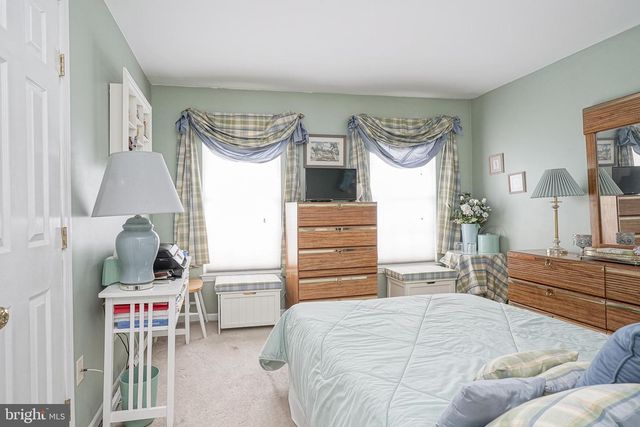 121 EUROPA BLVD, Cherry Hill, NJ 08003