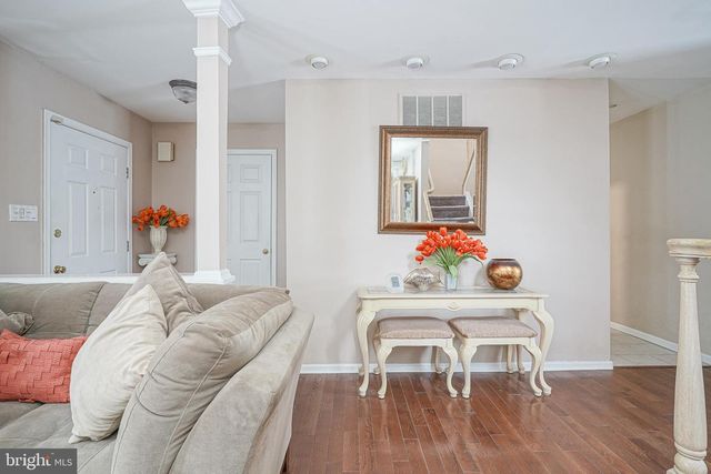 121 EUROPA BLVD, Cherry Hill, NJ 08003