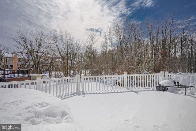 121 EUROPA BLVD, Cherry Hill, NJ 08003