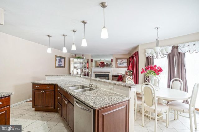 121 EUROPA BLVD, Cherry Hill, NJ 08003