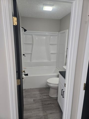 3939 Karl Road, 311, Columbus, OH 43224