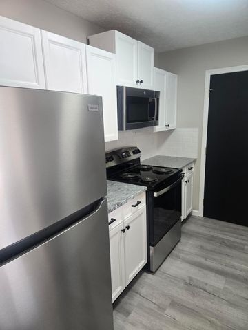 3939 Karl Road, 311, Columbus, OH 43224