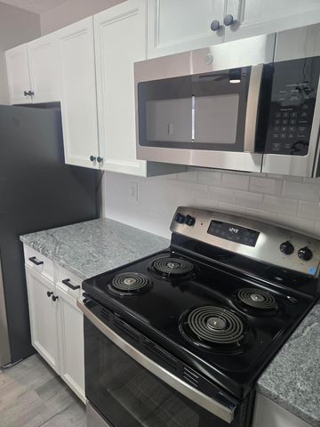 3939 Karl Road, 311, Columbus, OH 43224