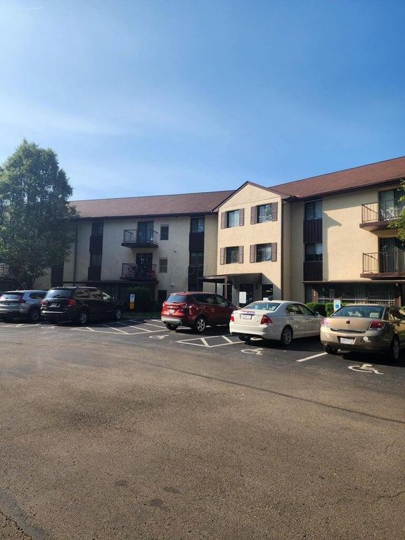 3939 Karl Road, 311, Columbus, OH 43224