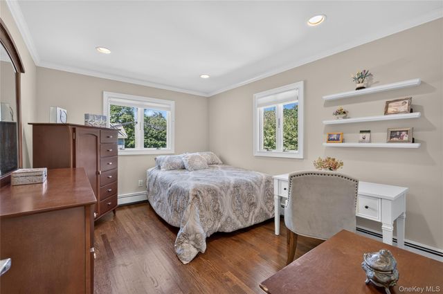 1 Ryan Court, Syosset, NY 11791