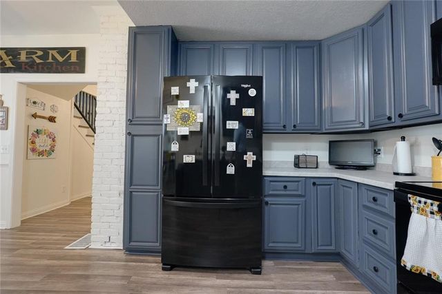 200 S Willis Avenue, Independence, MO 64050