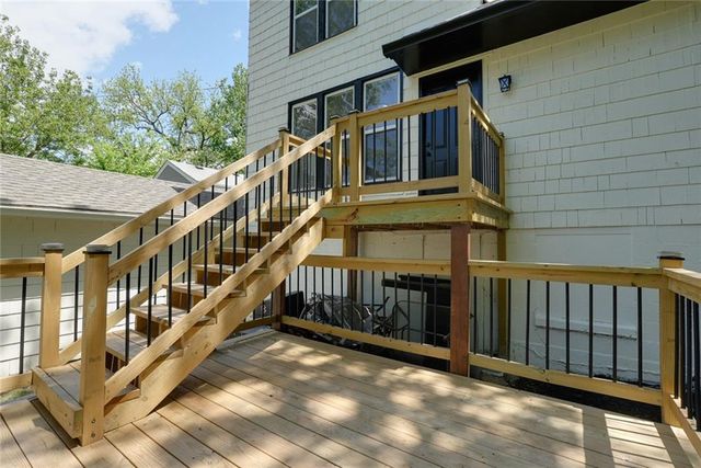200 S Willis Avenue, Independence, MO 64050