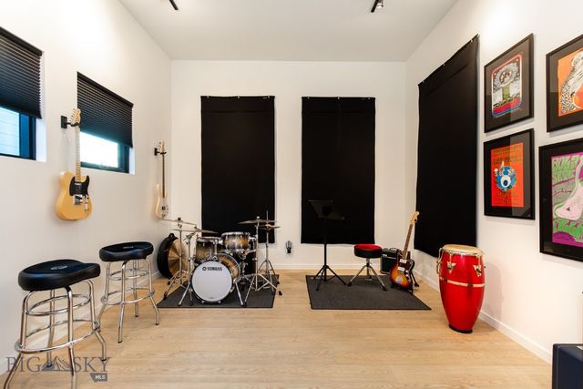 209 S 8th Avenue, Bozeman, MT 59715