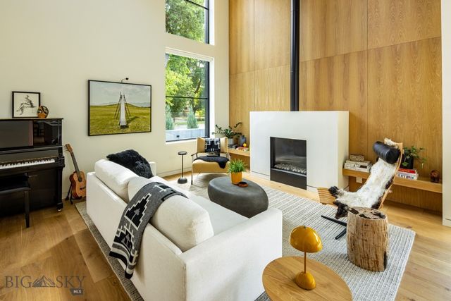 209 S 8th Avenue, Bozeman, MT 59715