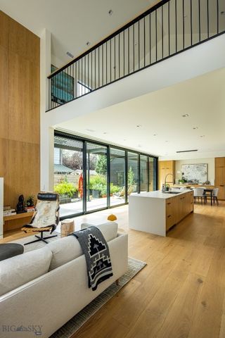 209 S 8th Avenue, Bozeman, MT 59715