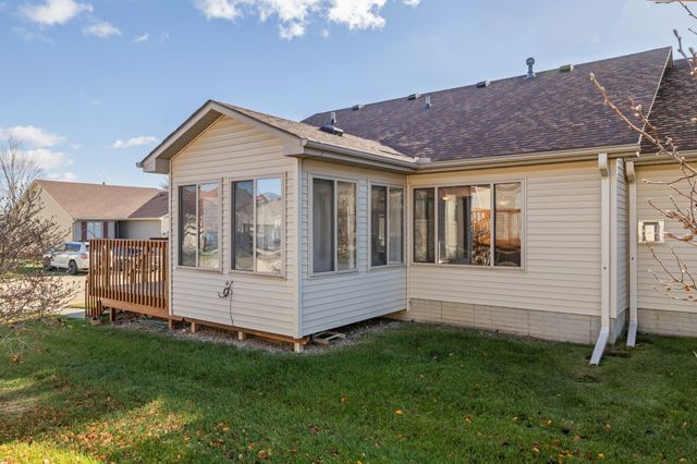 3218 SE Turnberry Drive, Ankeny, IA 50021