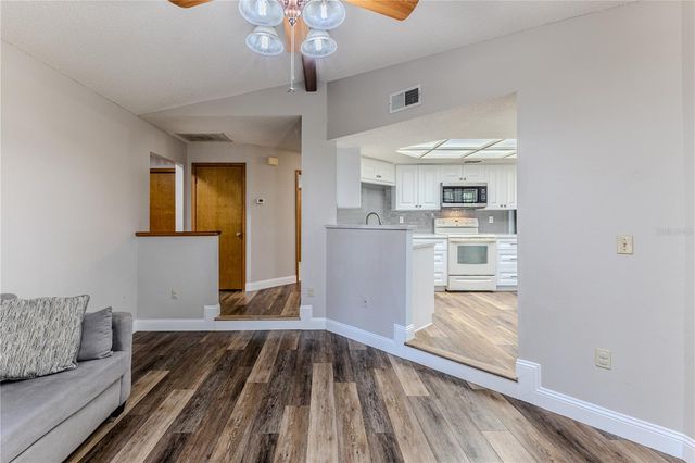 1299 STALLINGS AVENUE, Spring Hill, FL 34609