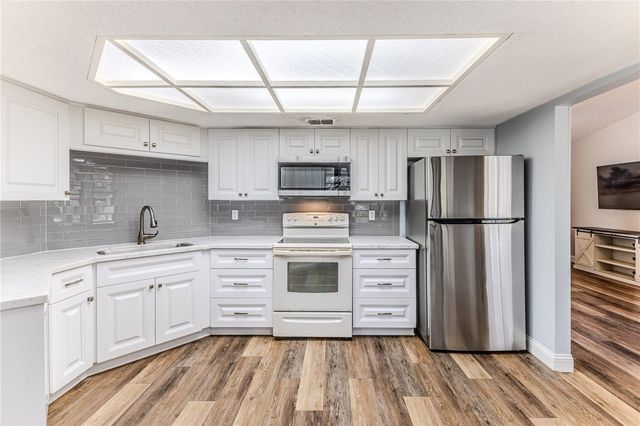 1299 STALLINGS AVENUE, Spring Hill, FL 34609