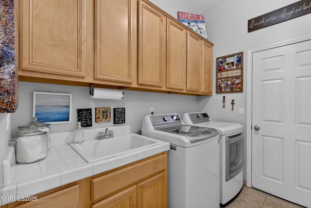 1525 Diamond Country Drive, Reno, NV 89521